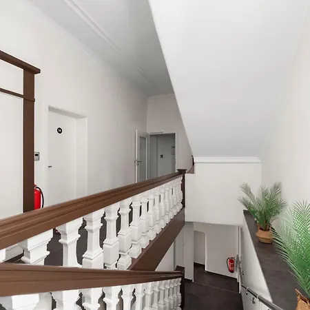 Neu - Sona Design - Center - Hotel *