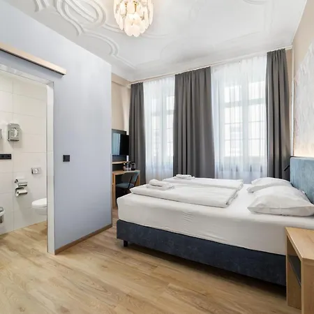 Hotel Neu - Sona Design - Center -