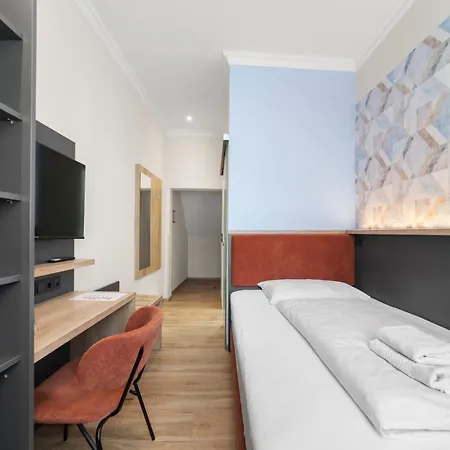 Neu - Sona Design - Center - Hotel *