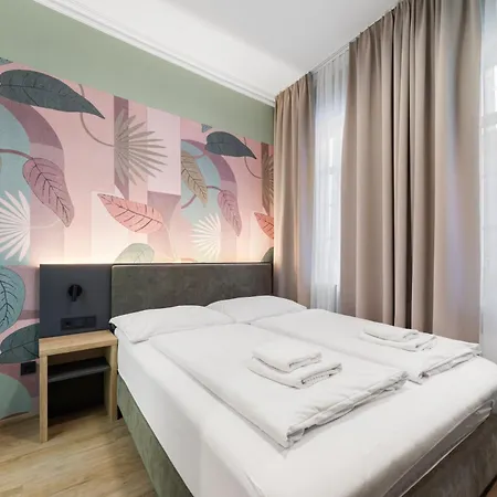 Hotel Neu - Sona Design - Center -