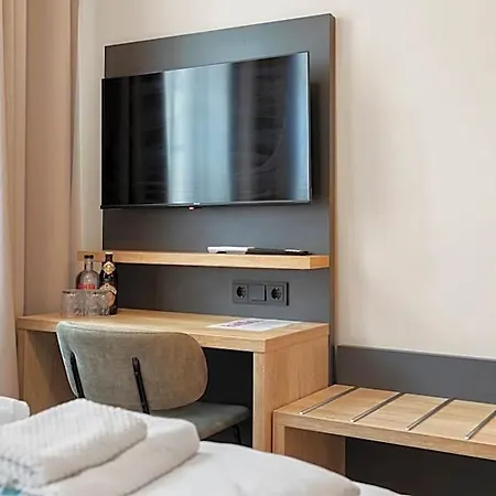 Neu - Sona Design - Center - Hotel *